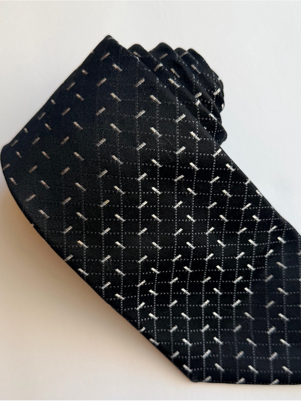 Cambridge Classics Black Patterned Men's 100% Silk Tie - Classic Business Style